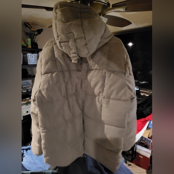 Express Jacket - Picture 2 of 5